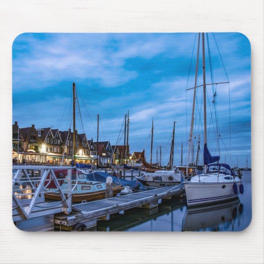 Traditionelle Fischerstadt Nachtszene Mousepad (Vorne)