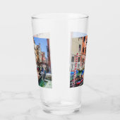 Traditionelle Gondel in Venedig Glas (Rechts)