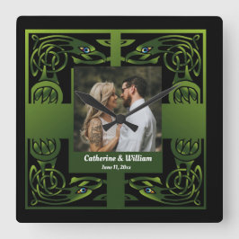 Traditionelle grüne irische Celtic Square Wall Clo Quadratische Wanduhr