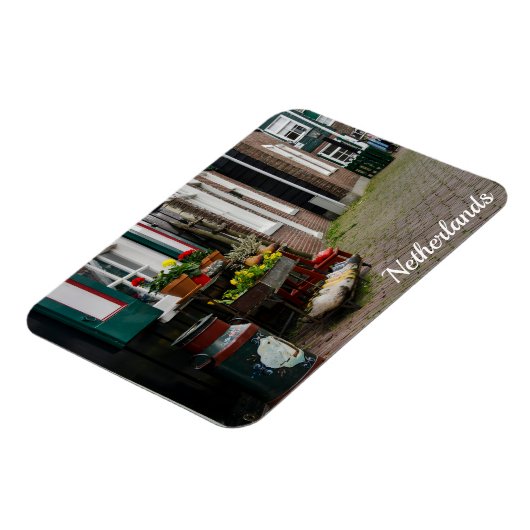 Traditionelle holländische Holzschuhe auf der Stra Magnet (Linke Seite)