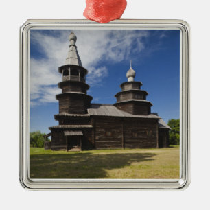 Traditionelle hölzerne russisch-orthodoxe Kirche Ornament Aus Metall