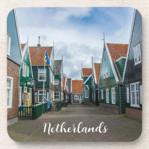 Traditionelle Holzhäuser in Marken Getränkeuntersetzer