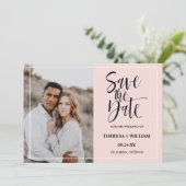 Traditionelle kalligraphische Foto Hochzeit Save The Date (Stehend Vorderseite)