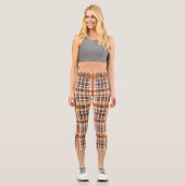 Traditionelle schottische Plaid in Browns and Oran Capri Leggings (Vorderseite)