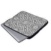Traditionelle Sonnenblumen-Batik-Musterschmuck Laptopschutzhülle (Vorne Knopf)