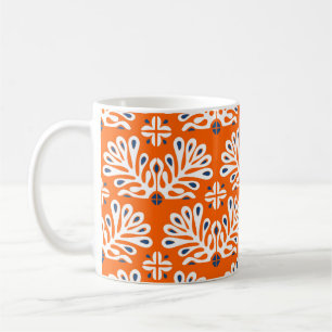 Traditionelle Vintage Ornamente im skandinavischen Kaffeetasse