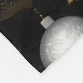 Traditionelle Ziermuster aus Silber und Gold Fleecedecke (Ecke)
