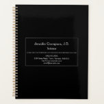 Traditioneller Anwaltsplaner Planer<br><div class="desc">Dieses schlichte,  traditionelle und minimalistische Planerdesign besticht durch eine Single-Linie und eine dekorative quadratische Form. Es könnte von einem berufliche wie einem Anwalt,  Anwalt,  Rechtsanwalt oder Rechtsberater genutzt werden. Name,  Beruf und Kontaktdaten können personalisiert sein.</div>