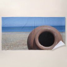 Traditioneller griechischer Terracotta Pot am Stra