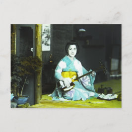 Traditioneller japanischer Geisha-Musiker, der Tee Postkarte