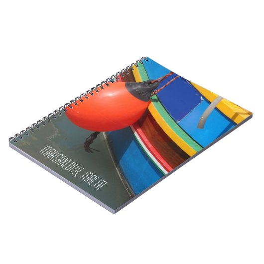 Traditionelles blau gelb gestreiftes Fischerboot M Notizblock (Linke Seite)