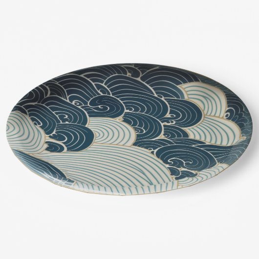 Traditionelles Design der japanischen Blue Wave Ke Pappteller (Schrägansicht)