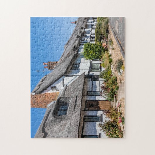 Traditionelles Englisch gepflasterte Hütten Puzzle (Vertikal)