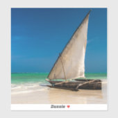 Traditionelles Fischerboot am Strand Aufkleber (Blatt)
