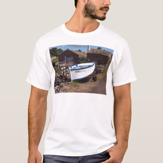 Traditionelles Fischerboot von den Azoren T-Shirt (Vorderseite)