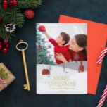 Traditionelles Foto elegante rustikale Winterschne Folien Feiertagspostkarte<br><div class="desc">Traditionelles Foto elegante rustikale Winterschneeszene Weihnachtskarte. Schönes,  elegantes echtes Gold,  Silber und Rose Gold Typografie Design.</div>