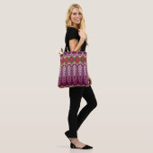 Traditionelles geometrisches ethnisches Muster Tasche (Am Model)