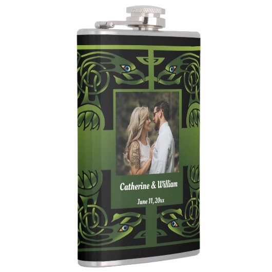 Traditionelles Green Irish Celtic Design Flachmann (Rechts)