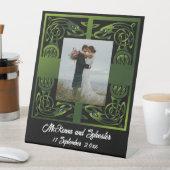 Traditionelles Green Irish Celtic Design Sockelschild (In Situ)