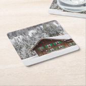 Traditionelles hölzernes Haus im Rechteckiger Pappuntersetzer (angewinkelt)