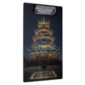 Traditionelles japanisches Gebäude beleuchtet Nach Klemmbrett (Rechts)