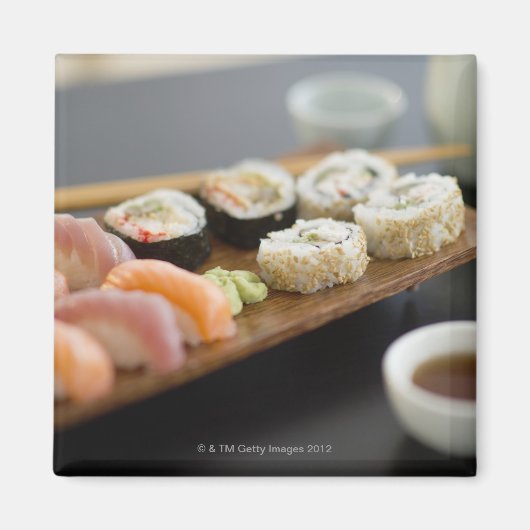 Traditionelles japanisches Sushi Magnet (Vorne)