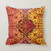 Traditionelles lettisches Amber Auseklis Volkskuns