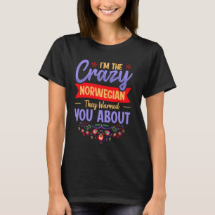 Traditionelles Rosemaling Norwegen Design für ein T-Shirt