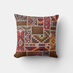 Traditionelles Rug Patchwork: Dekorative Teppichve Kissen