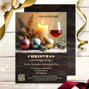 Traditionelles Weihnachtsessen mit Wein und Kerzen Einladung