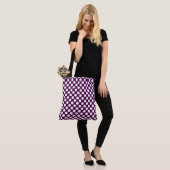 Traditionelles Weißes und Lila Polka Dot Muster Tasche (Am Model)