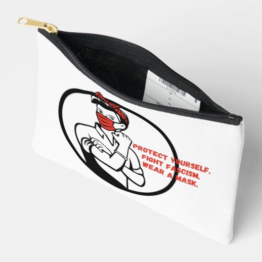 Tragen Sie einen Maske Riveter Style Zubehörtasche (Offen)