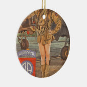 Tragen Sie in dem 82. im Flugzeug ein Keramikornament (Rechts)