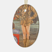 Tragen Sie in dem 82. im Flugzeug ein Keramikornament (Links)