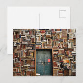 Tragende Bücher Postkarte (Vorne/Hinten)