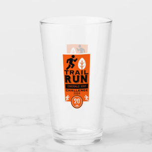 Trail Runner Rennen Wettbewerb Glas