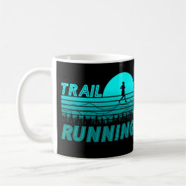Trail Running blauen Sonnenuntergang mit Bergen Kaffeetasse