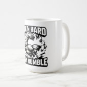 Train Hard Stay Humble – Gym Mindset Balance Kaffeetasse (VorderseiteRechts)