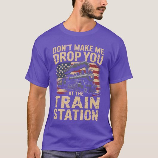 Train Station Yellowstoneakehemrain Conductor Cost T-Shirt (Vorderseite)