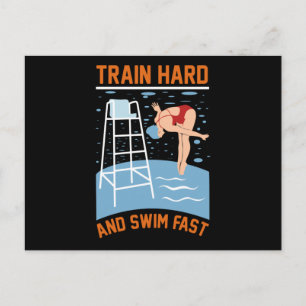 Trainiere hart und schwimme schnell - Schwimmer De Postkarte