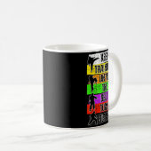 Trainiere weiter, bis der Gürtel schwarz wird Kara Kaffeetasse (VorderseiteRechts)