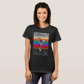 Trainiere weiter, bis der Gürtel schwarz wird Kara T-Shirt (Vorne ganz)