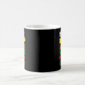 Trainiere weiter, bis der Gürtel schwarz wird Mädc Kaffeetasse (Mittel)