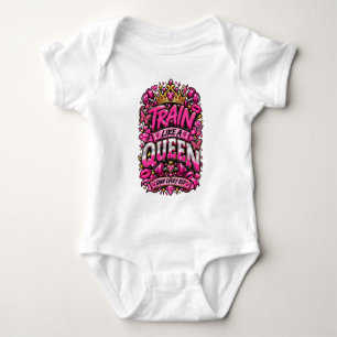 Trainiere wie eine Königin Pinke Gym-Motivation-Ty Baby Strampler