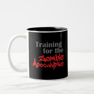 Training für das Funny Workout der Zombie-Apokaly Zweifarbige Tasse