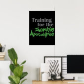 Training für das Funny Workout der Zombie-Apokalyp Poster (Heimbüro)