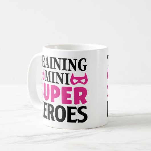 Training Mini Supper Heroes Teacher Geschenk Kaffeetasse (Vorderseite Links)