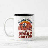 Training zum Wandern im Val Piora Zweifarbige Tasse (Links)