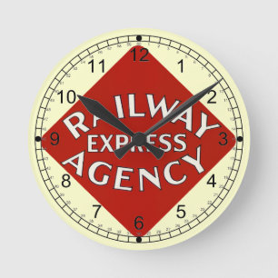 Trains Can Send Your Bags ahead by Railway Express Runde Wanduhr