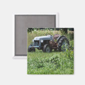 Traktor in einem Feld Magnet (Vorderseite/Rückseite)